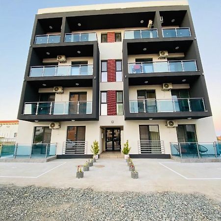 Beach Apartment By Mamaia Nord Navodari Exterior photo