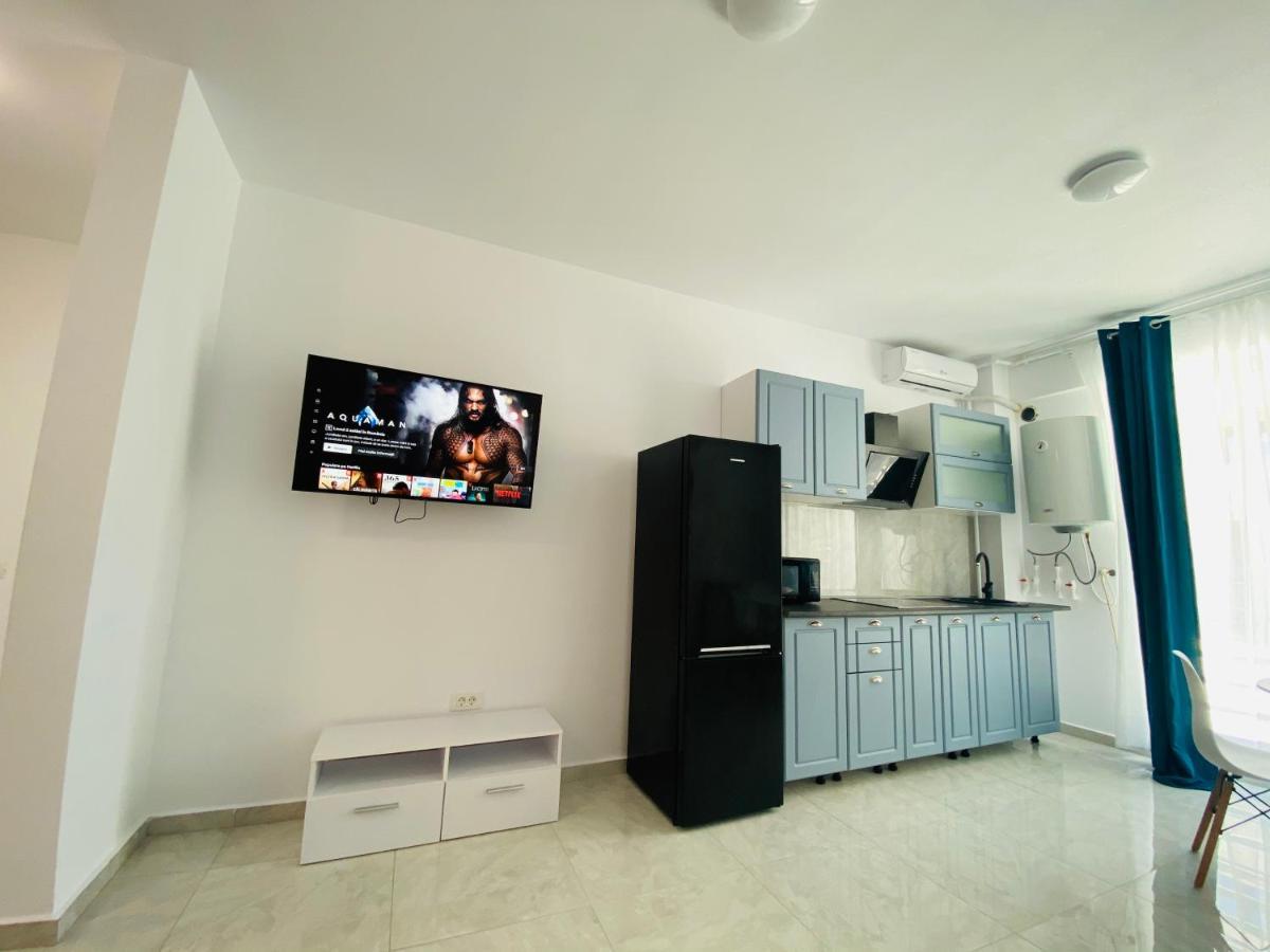 Beach Apartment By Mamaia Nord Navodari Exterior photo